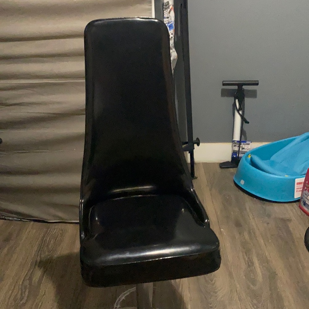 A black game chair